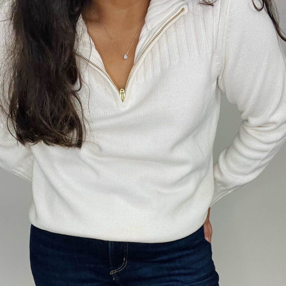 Women's white sweater with zipper Karen Scott